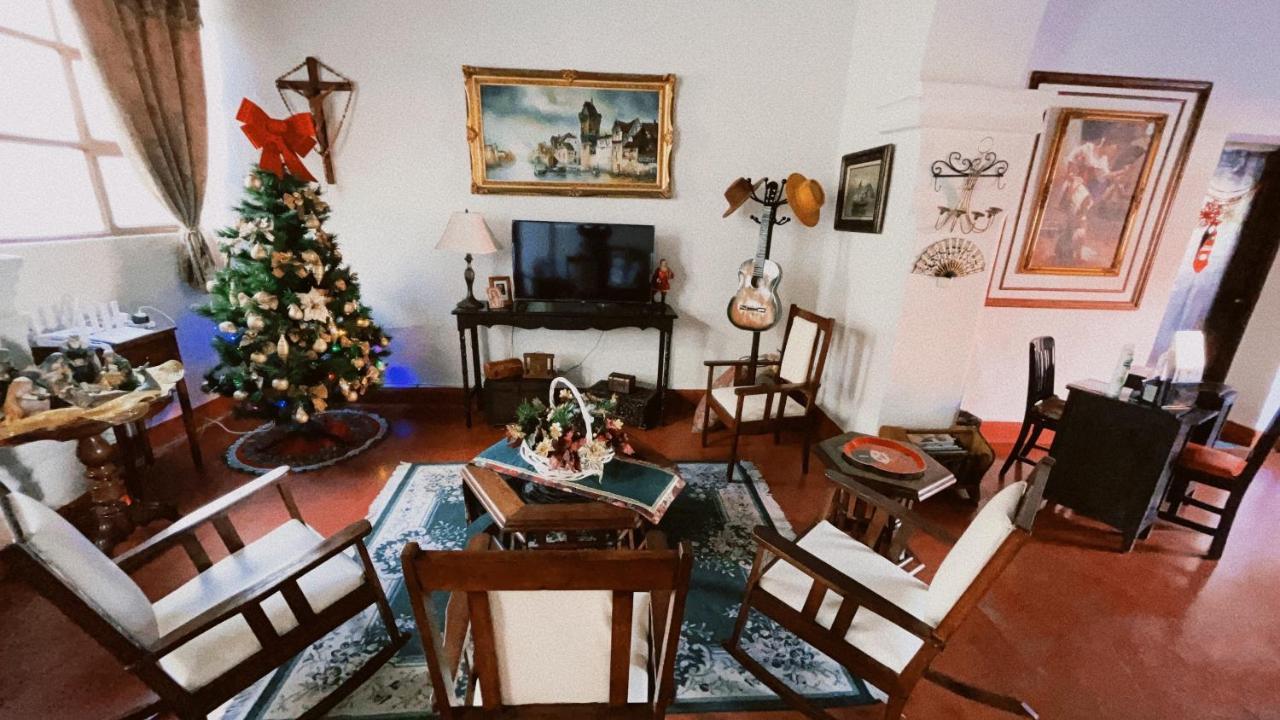 Hostal La Espanola Parras باراس دي لا فونتي المظهر الخارجي الصورة