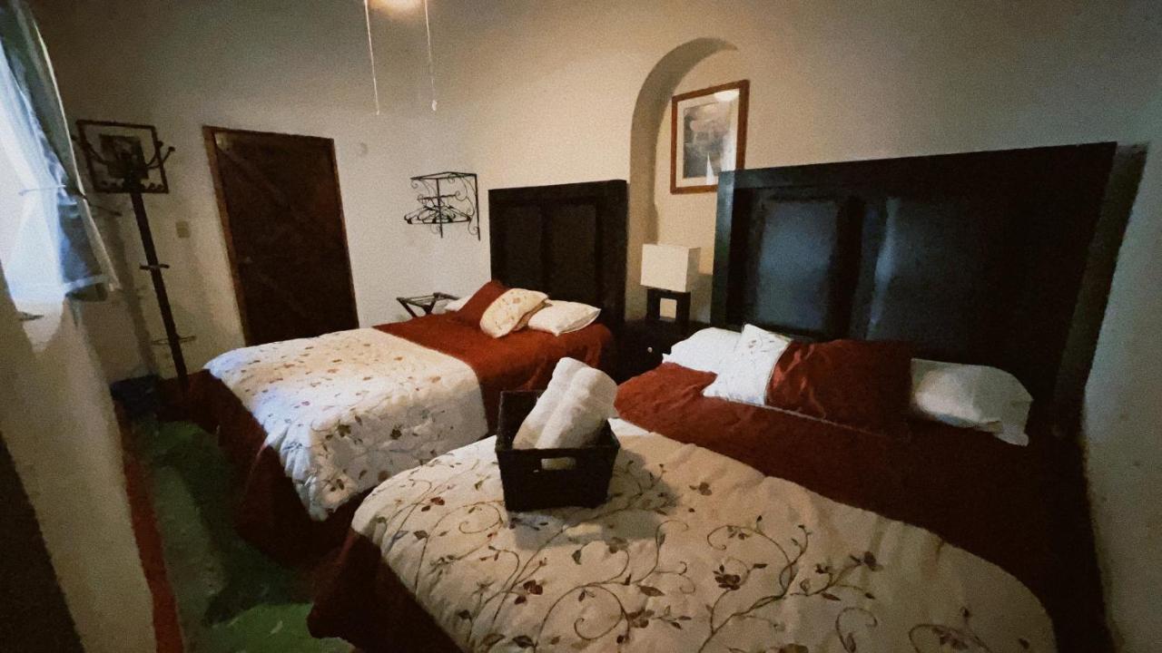 Hostal La Espanola Parras باراس دي لا فونتي المظهر الخارجي الصورة